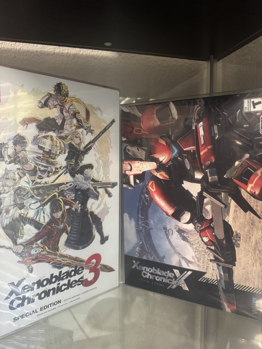 NdukaubaYT's tweet photo. Just a small portion of my physical game collection. At any moment in time, I can take these out, pop them into their respective consoles, and play them. Physical games will always be important. https://t.co/D3jXFyWPXo