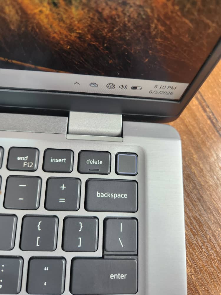 GeeksNdGadgets's tweet photo. Dell Latitude 7420
14" FHD Display 
Intel Core i5 11th Gen 
16/512GB SSD 
Face ID/Fingerprint
Backlit Keyboard 
Aluminum body
480k
Free nationwide delivery 
Whatsapp link in bio for faster response. https://t.co/em3KKPeTcs