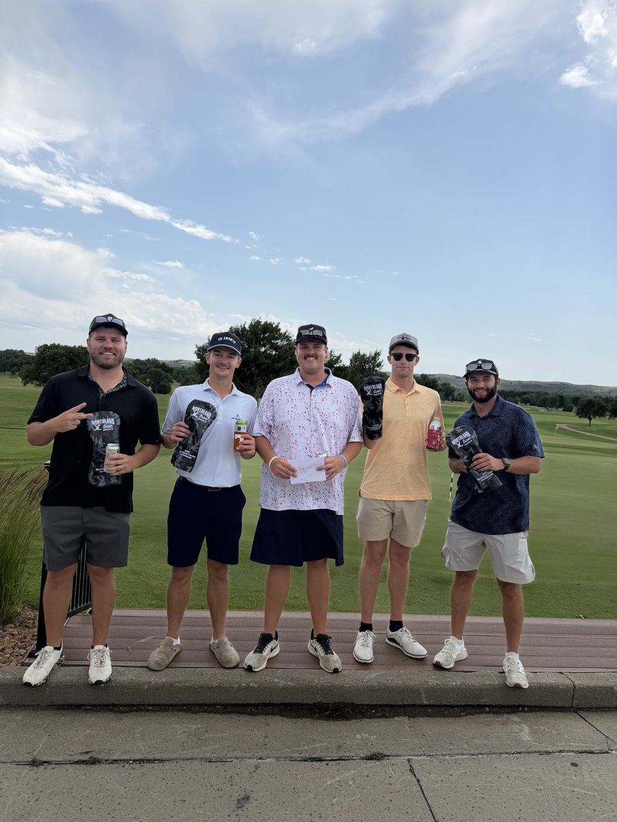 BigRigsSoftball's tweet photo. 1st Place: Team Lusk
2nd Place: Team Butch Pietz
3rd Place: Team Badger (Had a kid)
Drunkest: Huddy Rohrbach
#NFI https://t.co/wWREeev4he