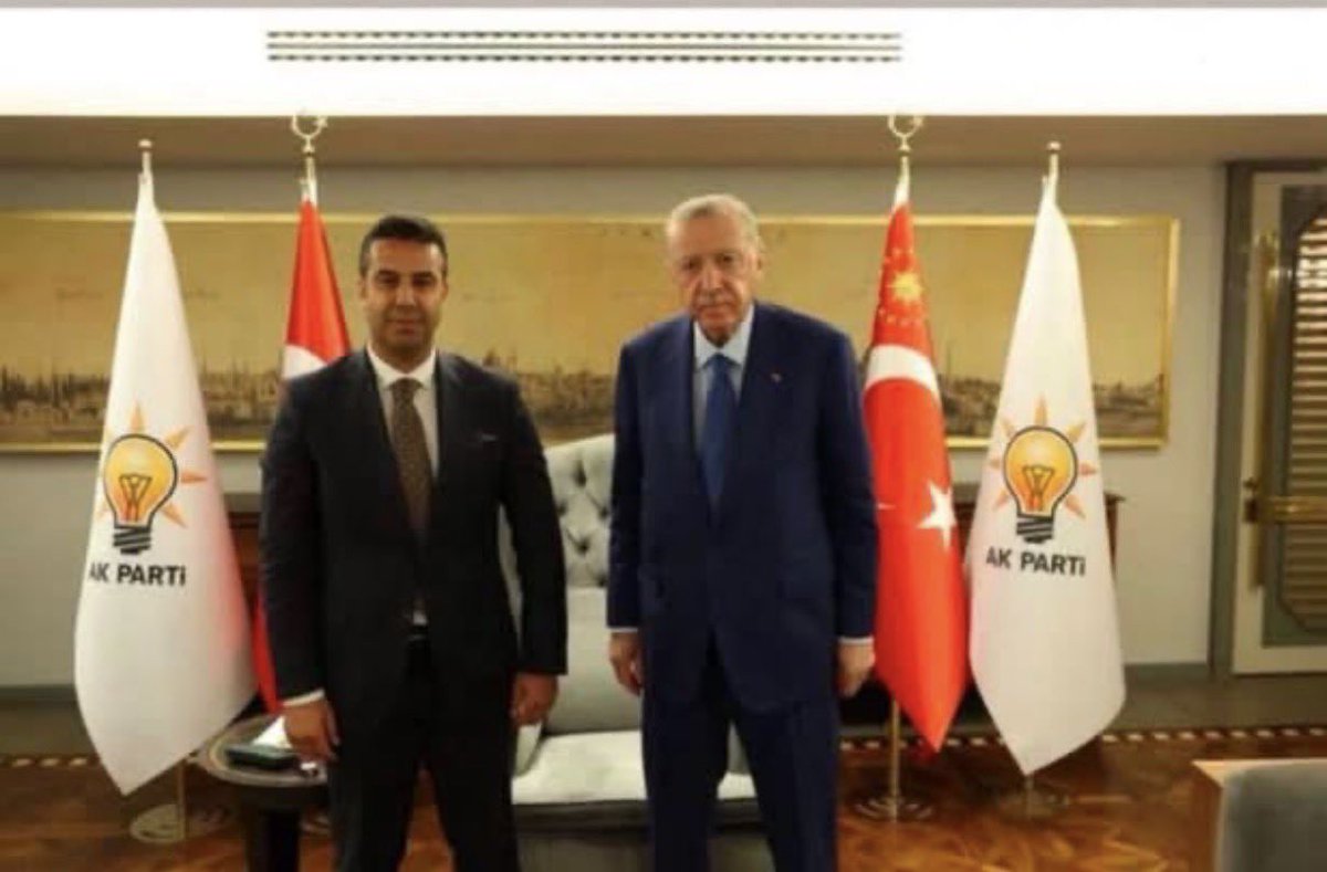 davutarzu21's tweet photo. Genel Başkanımız ve Cumhurbaşkanımız Sayın Recep Tayyip Erdoğan’ın tensipleriyle AK Parti Diyarbakır İl Başkanlığı görevine atanan Sayın Hamit Sümer’i gönülden tebrik ediyor, yeni görevinde üstün başarılar diliyorum.

Görev süresi boyunca teşkilatımıza özveriyle hizmet eden, birlikte uyum ve samimiyet içerisinde çalışma imkânı bulduğumuz Sayın Ömer İler’e emekleri, gayretleri ve kıymetli hizmetleri için teşekkür ediyor, bundan sonraki hayatında sağlık, huzur ve muvaffakiyetler diliyorum.

Cenab-ı Allah birlik ve beraberliğimizi daim eylesin. Yeni görevlendirmenin Diyarbakır’ımıza, teşkilatımıza hayırlı ve uğurlu olmasını temenni ediyorum.