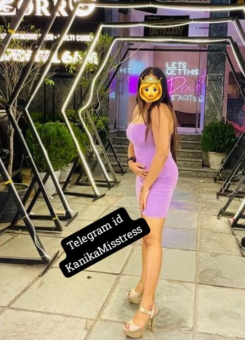 Kanika_Malkin's tweet photo. I am kanika mistress 
Come on my puppies slave 
Online session and real session available 
Telegram id 
KanikaMisstress https://t.co/kvT1PYoPYf