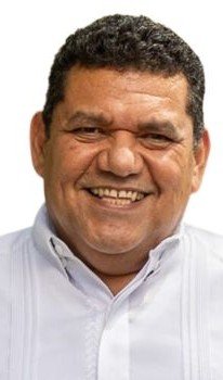 LaDenuncia_Tab's tweet photo. #LenguaLarga😜
Sale a "aclarar" la Secretaria de @TabascoJavier, que su reloj no es de marca, y mucho menos caro, como se difundió en #redes.
Hecha la aclaración; ojalá nos aclare si es verdad que es la que acompaña toooodos los días a Javier May al #GYM, y si es cierto que su dieta fue la que lo hizo bajar de peso. Lo del reloj, lo de que es íntima del Gober, ha salido de su boca; presume, mañanas, tardes y noches, de esas y otras cosas que por pudor no vamos a citar. En conclusión, por andar de #Bocafloja es que tiene que andar aclarando cosas. De nada Esmeralda.