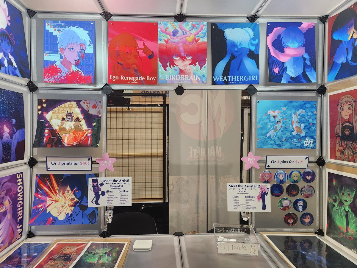 MagmaCat05's tweet photo. IM AT EH! GAME EXPO TODAY! :D I'M HERE FROM 4PM - 9PM :D https://t.co/mTgvPqgJto