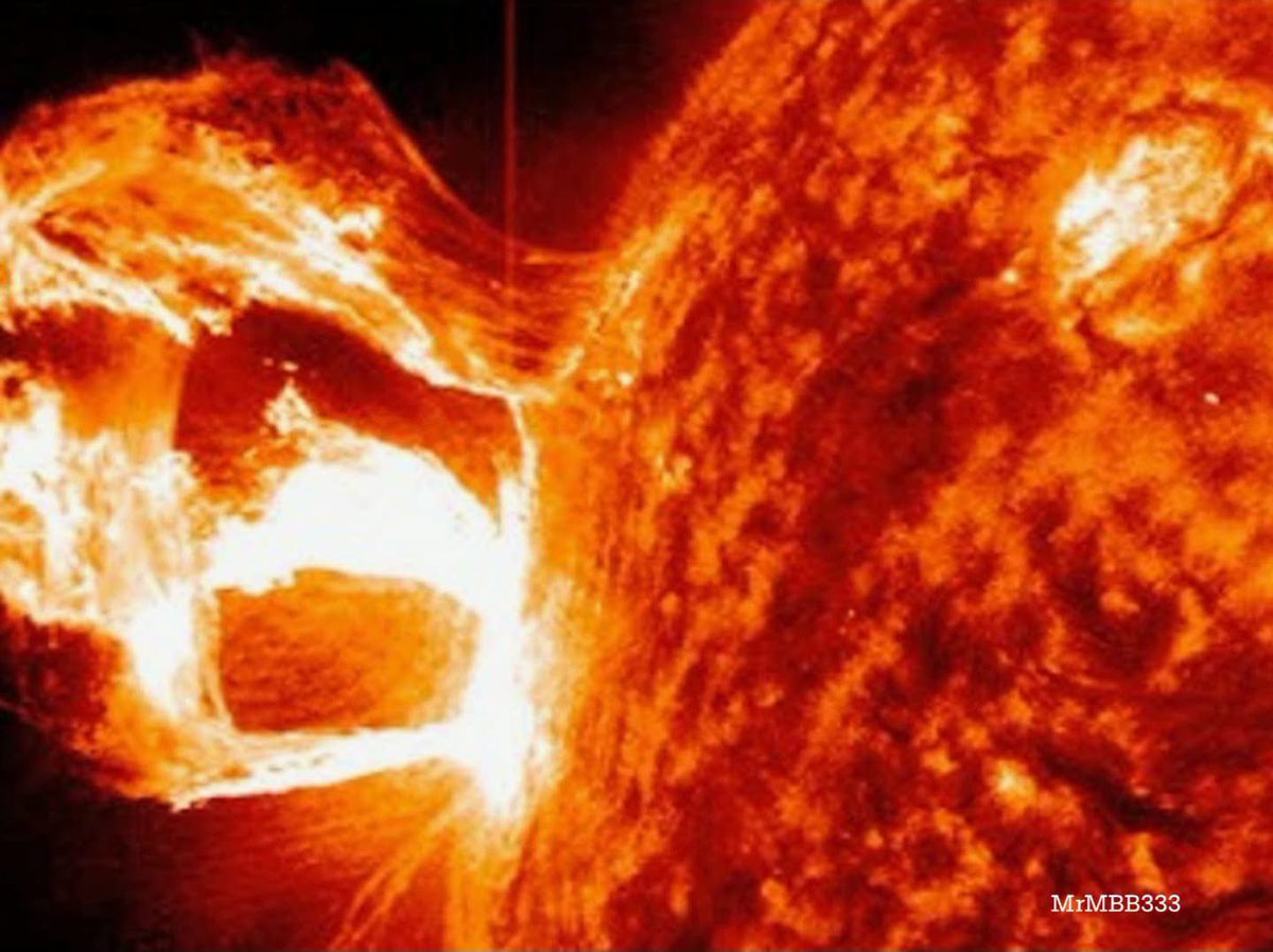 MrMBB333's tweet photo. EARTH IS ABOUT TO TAKE A DIRECT HIT FROM SOLAR STORMS

Multiple Earth-directed coronal mass ejections are now expected to begin arriving, setting the stage for an active stretch of space weather through the holiday weekend. If conditions come together, the impacts could include stronger geomagnetic activity, northern lights reaching farther south than normal, and minor disruptions to radio communications, GPS, and satellites.

The exact strength of the impacts won’t be known until the solar storms reach Earth, making this one of those events many skywatchers will be watching closely.

👇 Could nature put on its own light show over the next few nights? If you’re watching the sky, let us know what you see.

#MrMBB333 #SolarStorm #SpaceWeather #CME #Aurora