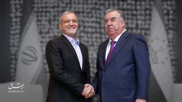 anbiyar12's tweet photo. دفعه بعد که از آریایی و تخت جمشید و کوروش حرف زدی، همان ستون‌های تخت جمشید را می‌کنیم توی حلقت!!
@EmomaliRahmonTJ https://t.co/PfVfrwfpcb