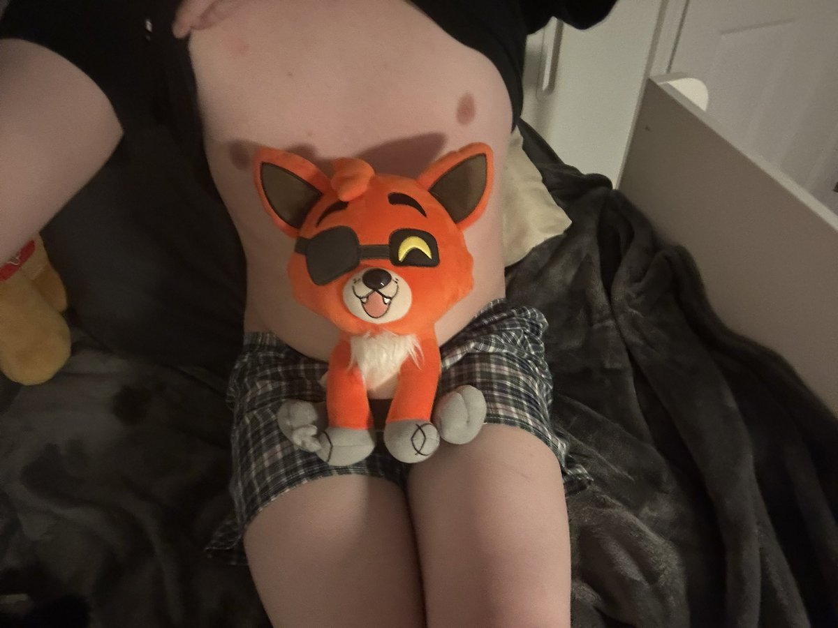 akickasslife_'s tweet photo. ur a sick fuck if u find this attractive btw https://t.co/XHE2XJsMJx