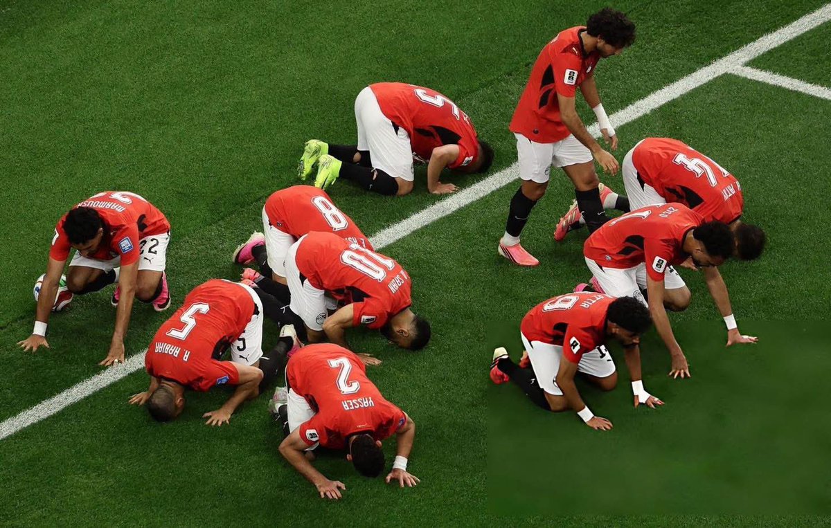SakerSport's tweet photo. منتخب الساجدين 🤍 https://t.co/qbNvGuqdXJ