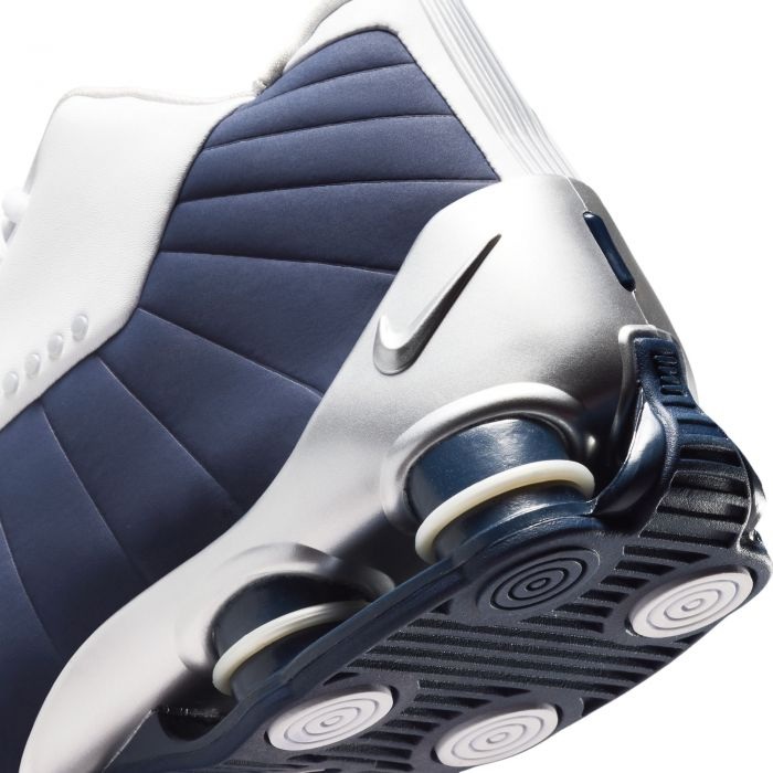 SneakerScouts's tweet photo. Nike Shox BB4 'Olympic' 

Available via @footlocker |$190| #ad 

>>> https://t.co/683uZ5QS3P https://t.co/sHShasLzrF