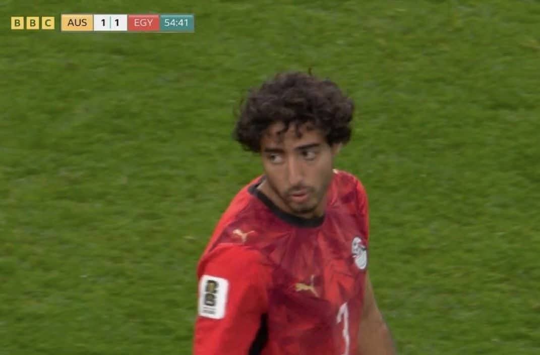 momenadly1's tweet photo. الماتش الجاي ان شاء الله عايزين واحد يمسك ميسي 
وواحد يمسك محمد هاني مايسيبهوش 😂
#مصر_استراليا https://t.co/Kas6Yy7GZC