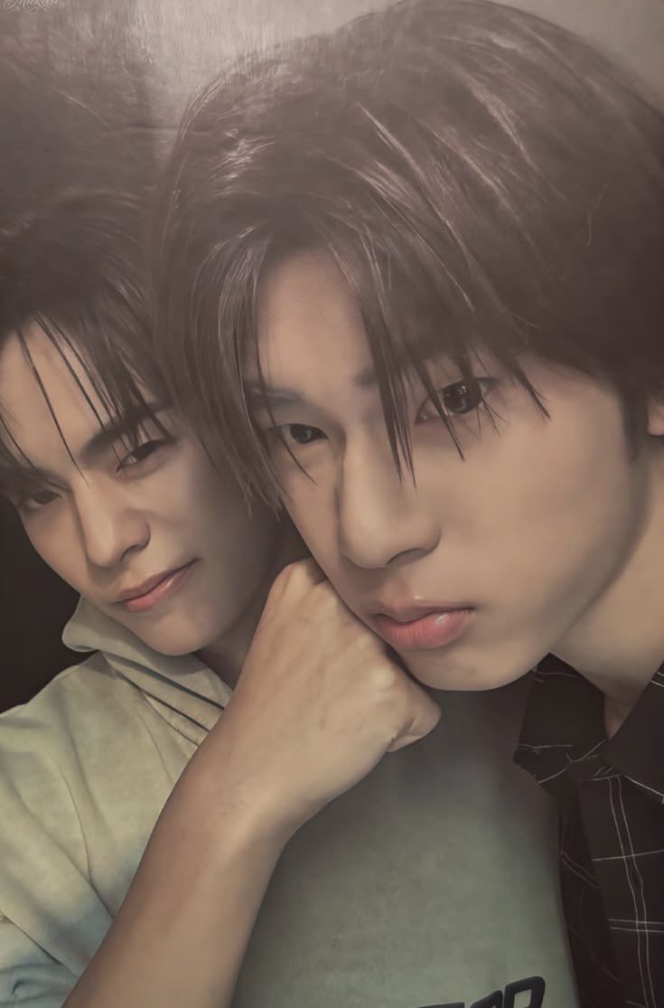 1cheongchun's tweet photo. WHY IS THIS THE FIRST TIME IM SEEING THESE https://t.co/Ipp3DDecwT