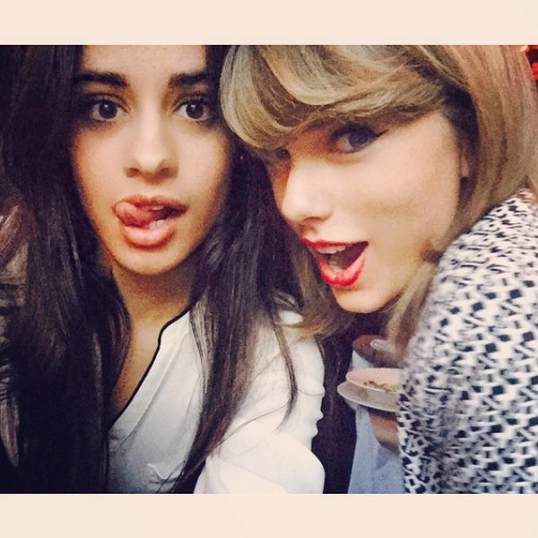 CamilaCharts97's tweet photo. Of course Taylor Swift remembers the OG Taydaughter. 🫶 https://t.co/AkkQxoRYFP