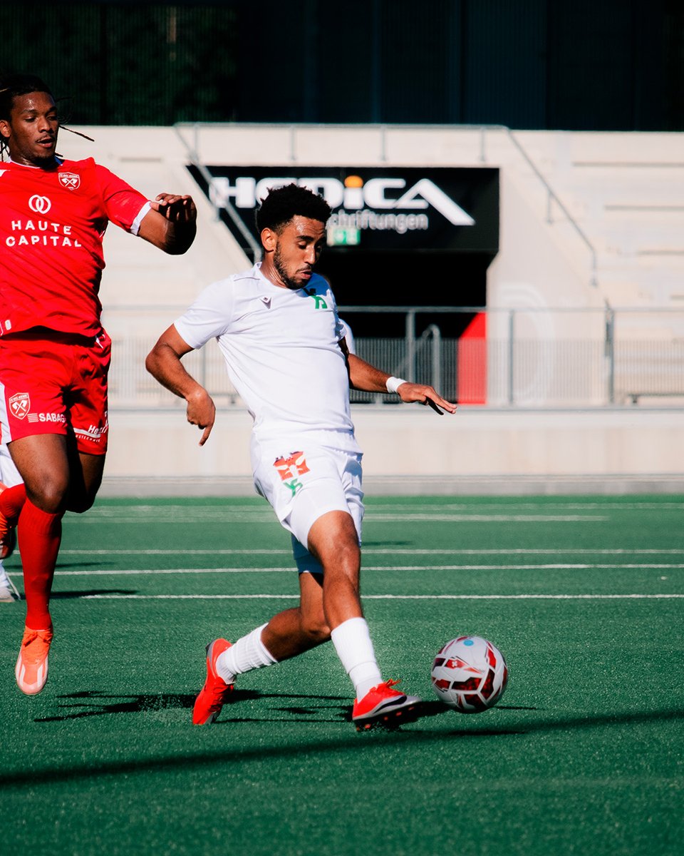 yverdonsport's tweet photo. 𝐏𝐫𝐞𝐦𝐢𝐞̀𝐫𝐞 𝐜𝐨𝐩𝐢𝐞 𝐝𝐞 𝐥’𝐞́𝐭𝐞́ 🤝

Hier, nos Yverdonnois ont partagé l’enjeu face à une belle équipe du FC Biel-Bienne 1896 (0-0). Des repères à prendre, du positif à garder et déjà un nouveau rendez-vous mercredi face au @FCBasel1893.

#FCBBYS #AllezYS #UnisUnique https://t.co/uUwX3yQPKK