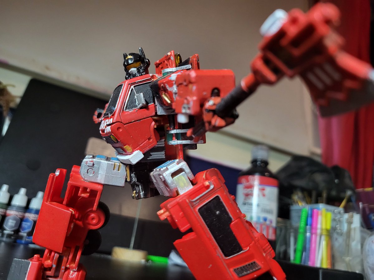 OmegaRedArts1's tweet photo. Transformers custom Smolder!
#transformersreanimated #transformers #transformersriseofthebeasts #transformersmtmte #transformerscustom https://t.co/A0LhrKCe8E