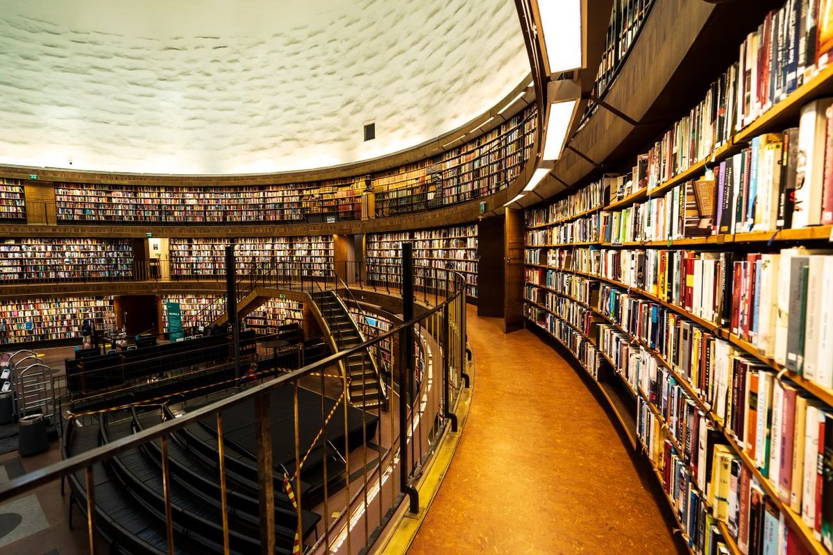 Saganismm's tweet photo. “Read the best books first, or you may not have a chance to read them at all.”

— Henry David Thoreau https://t.co/JyytsgGcni