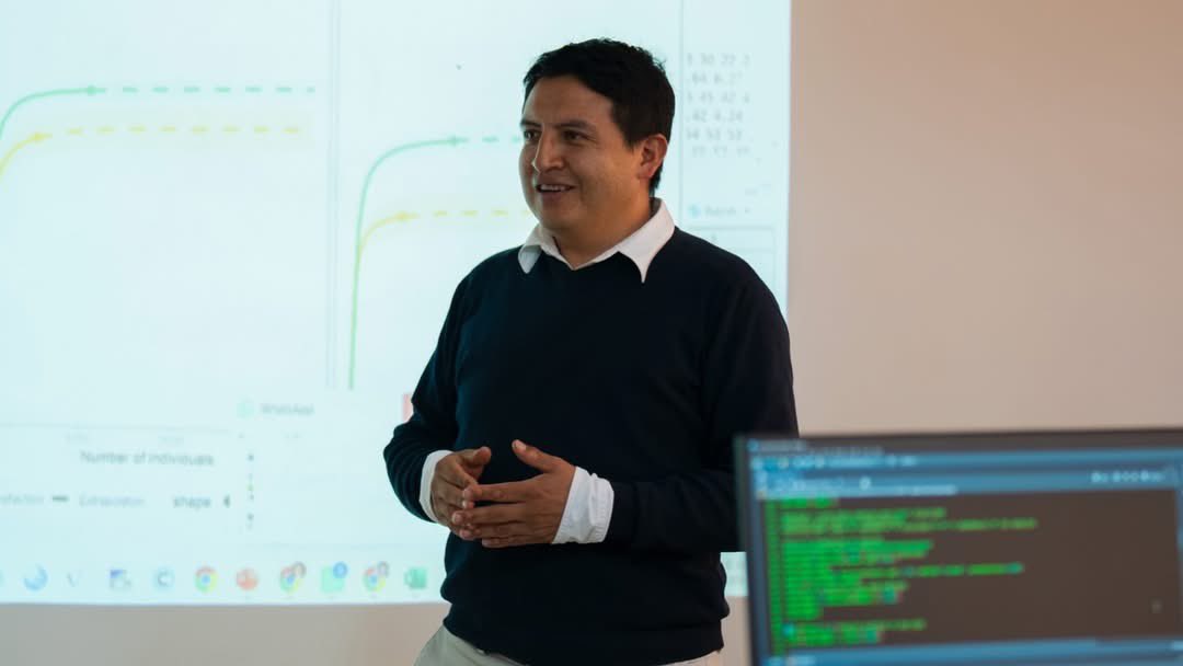 unlposgrados's tweet photo. 🚀 La investigación evoluciona con la tecnología y desde la Maestría en Biodiversidad y Cambio Climático de la @UNLoficial se desarrolló el taller de Bioestadística con IA, fortaleciendo competencias para la investigación científica. 🤖📊

#PosgradosQueTransforman ❤️💚 https://t.co/x3p2FQbaq6