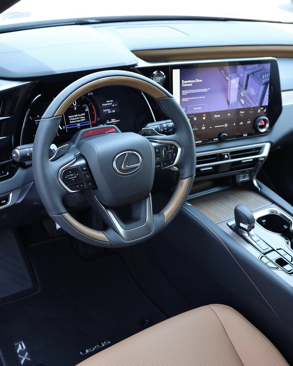 nocarcontext's tweet photo. Lexus RX 350 PREMIUM AWD 🧡🧡 https://t.co/nHhypBOx6D