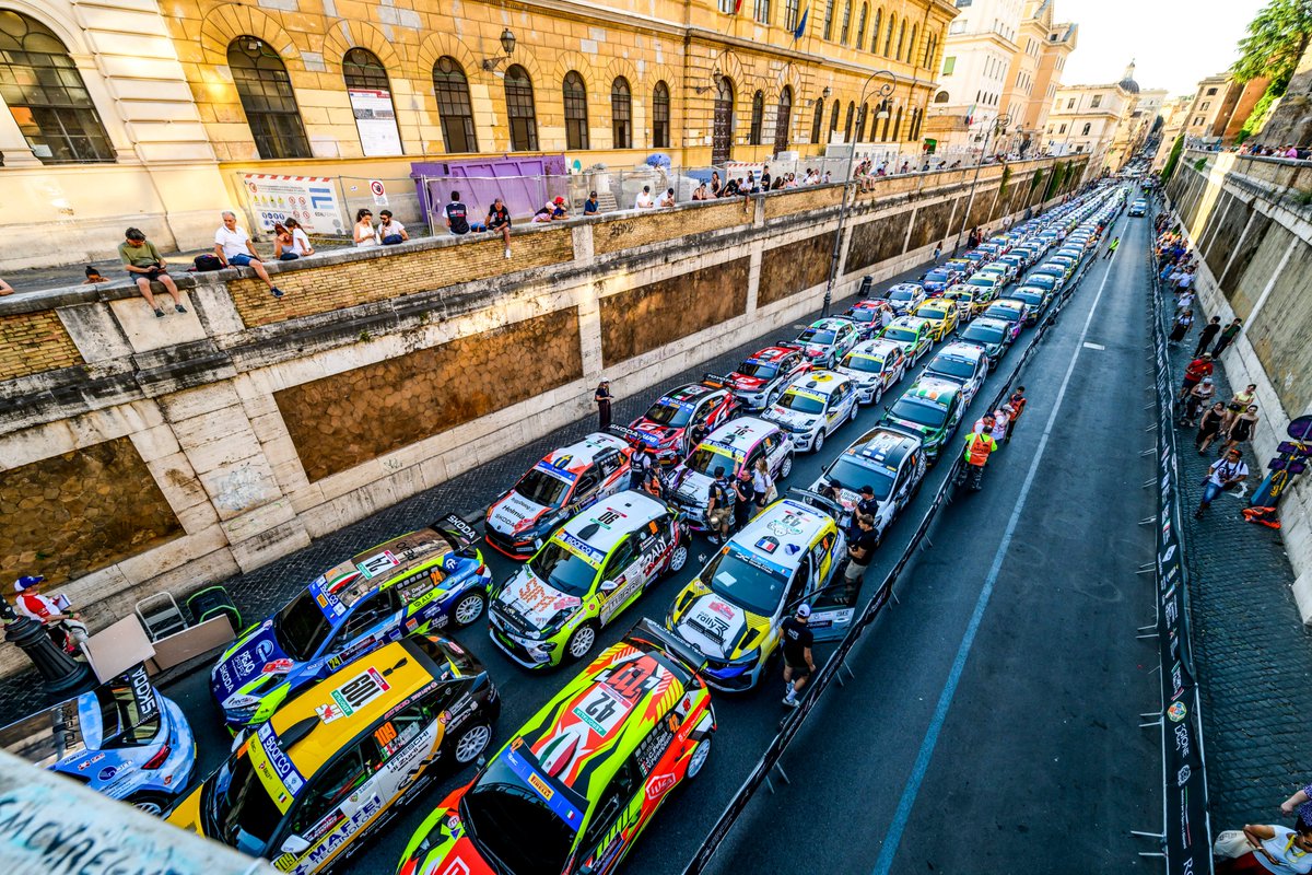 FIAERC's tweet photo. There really is nothing quite like it ❤️

#FIAERC | #RallydiRomaCapitale 🇮🇹 https://t.co/SZzt33MeQe