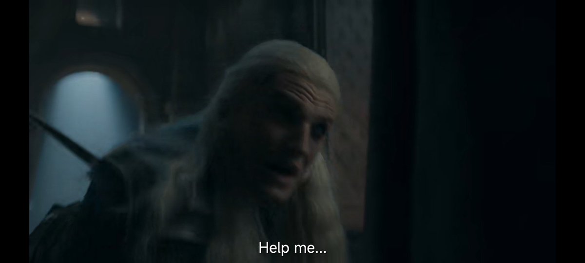 OldValyriaLives's tweet photo. Aemond: burns everything, kills everyone
Also Aemond 2 seconds later: 'Help me...'
Iconic. S3E2 cooking with this Harrenhal sequence https://t.co/Fkwm50iy8A