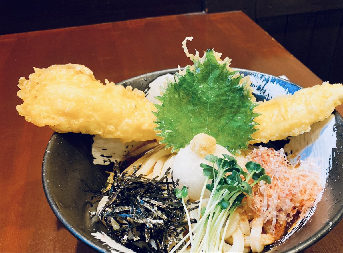 th1TyNAl0j4Tj4d's tweet photo. 夏の味覚
穴子天おろしうどん

#paypay #LINEpay 使えます❗️

#手打ちうどん福来たる #手打ちうどん #うどん #福来たる #京都 #京都うどん #京都ランチ #京都グルメ #伏見 #伏見うどん #伏見グルメ #伏見ランチ #近鉄伏見駅 #おむつ交換台 #udon #kyoto #スタッフ募集 #アルバイト募集 #穴子 #穴子天 https://t.co/R6bJowLdE9