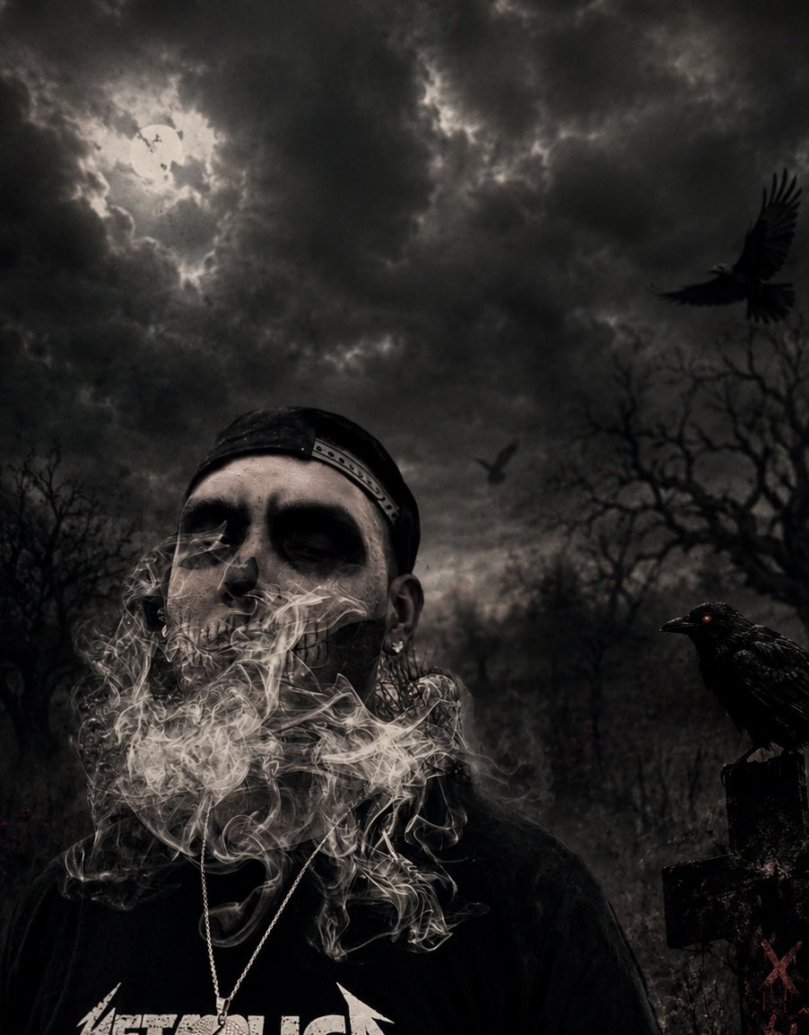 DoughMoe's tweet photo. The darkness never left—it just learned how to smile. 🩸🖤
Every scar, every sleepless night, every ghost from the past became part of the story. This isn’t a costume. This is the world I create.

Welcome to the nightmare.
– DoughMoe 🦇🥀

#DoughMoe #Goth #HorrorCore #DarkArt #EmoRap #AlternativeHipHop #Metalhead #GothicAesthetic #HorrorVibes #DarkVibes #UndergroundArtist #PhoenixArtist #ChicagoArtist #MusicArtist #StayHaunted