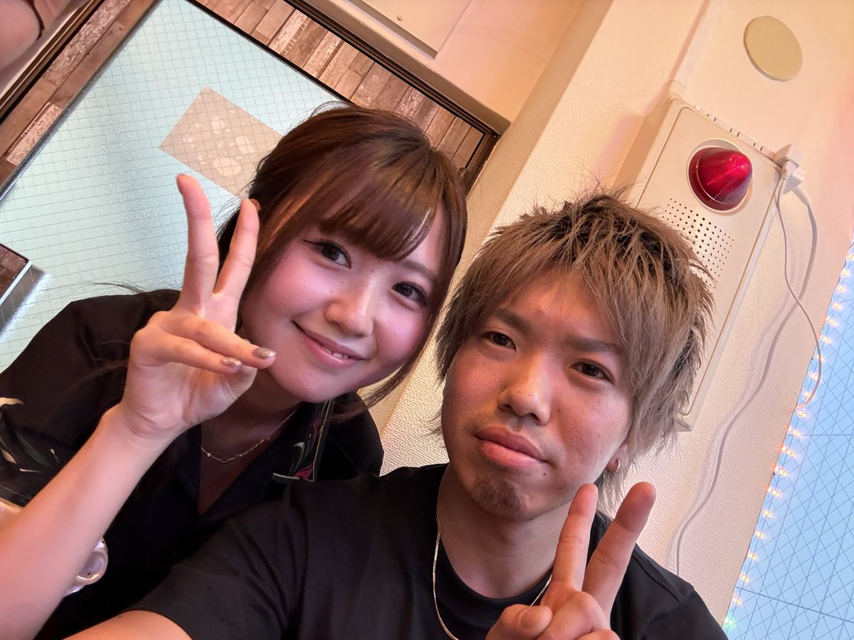tetsuya90001's tweet photo. 始発で帰宅。
なんでかわからんが気持ち悪い... https://t.co/UVR0WHL7RR