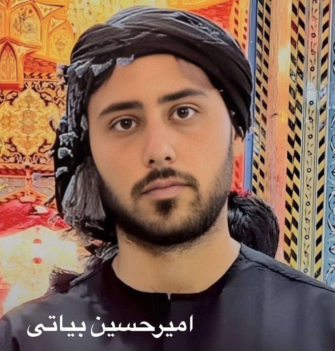 LoabatK's tweet photo. قاتل عزیزانمون رو دارن چال میکنن، تایم لاین رو پر کنیم از عکس جانباخته‌ها.
#خامنه‌ای_ضحاک_کشیدیمت_زیرخاک 
#نه_به_جمهوری_اسلامی https://t.co/EEZOKGSrZ7