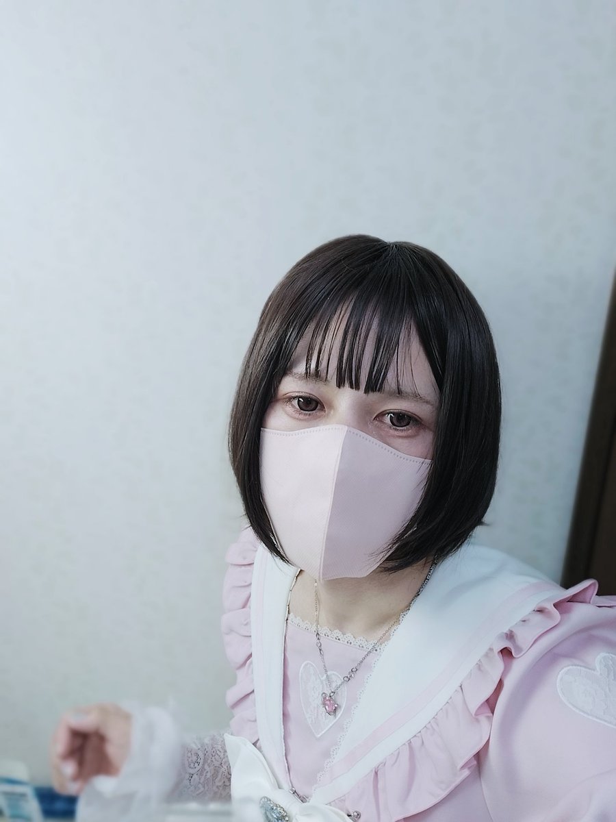 project_salome's tweet photo. 夜少しドライブしてきました。
急な雨で困りましたが…久しぶりにピンク系の服着た🤭
#量産型好き https://t.co/jSnst1KeJ0