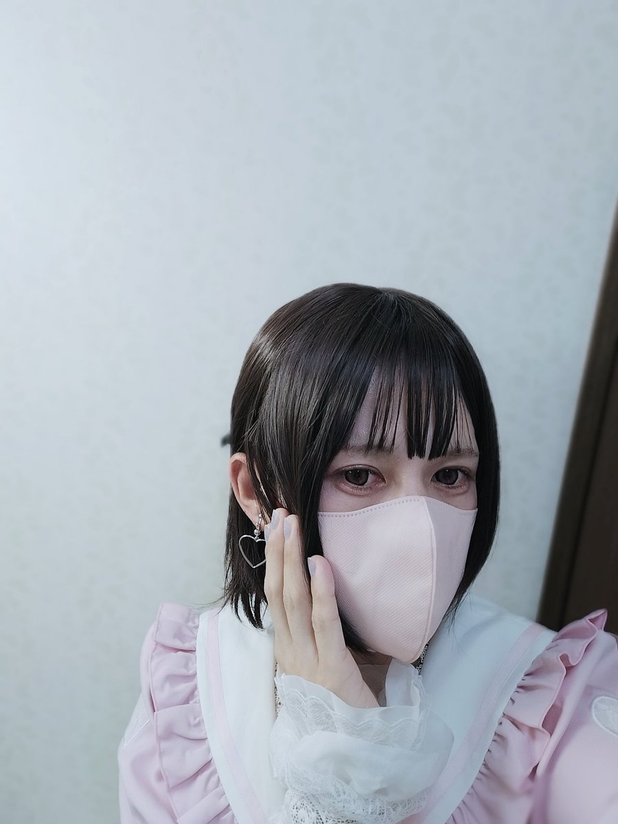 project_salome's tweet photo. 夜少しドライブしてきました。
急な雨で困りましたが…久しぶりにピンク系の服着た🤭
#量産型好き https://t.co/jSnst1KeJ0