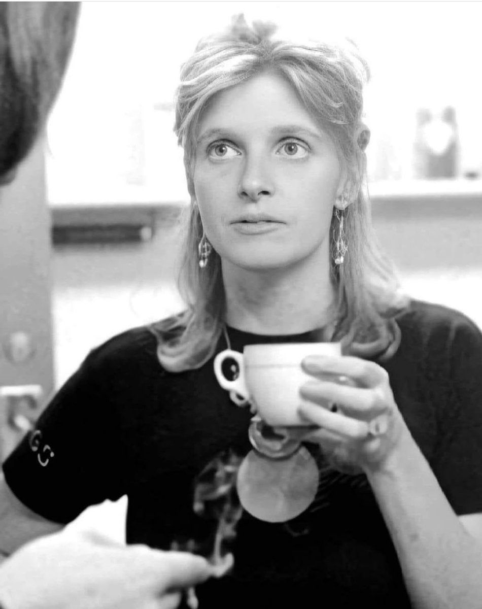 ♡ Mikey🪲🐦⬛ {#1 Linda McCartney fan} tweet media
