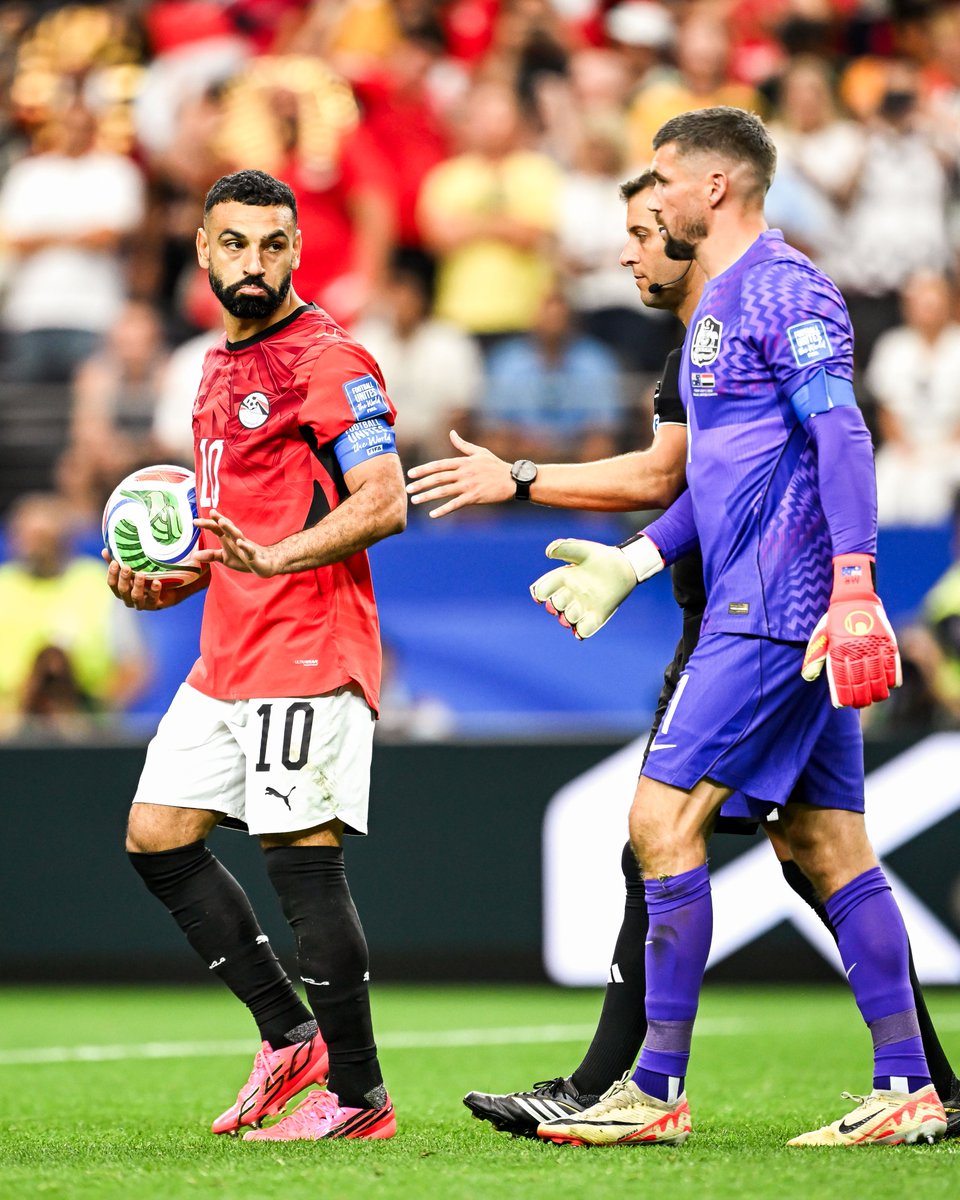 brfootball's tweet photo. Mo Salah took Egypt's third penalty in the shootout... and nailed it with a cheeky Panenka 😏 https://t.co/B7zAbXdttM