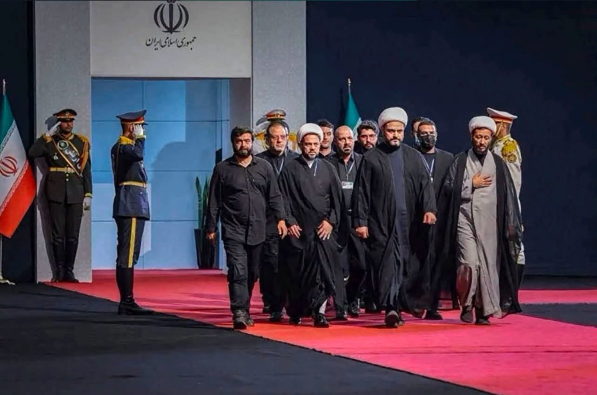 GazaWatan91's tweet photo. اكرم المبادئ بصدق الوفاء 

الشيخ الكعبي على  رأس الوفد للمـ.قا.ومة الاسلامية العراقية بعيداً عن الوفد السياسي . https://t.co/N8Caq0DZIF