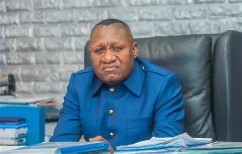 sai_monde's tweet photo. #RDC: Le procureur général près la Cour de cassation Firmin Mvonde, ordonne à la Direction général de migration d'interdire à Jules Alingete Key, Kiala Ndombele, Nanu Alingete, Jok Oga Ukelo, Zain Rawji, Mustafa Rawji, Uzair Rawji, Nazhar Rawji de quitter le territoire congolais https://t.co/dr1Bi5KqT2
