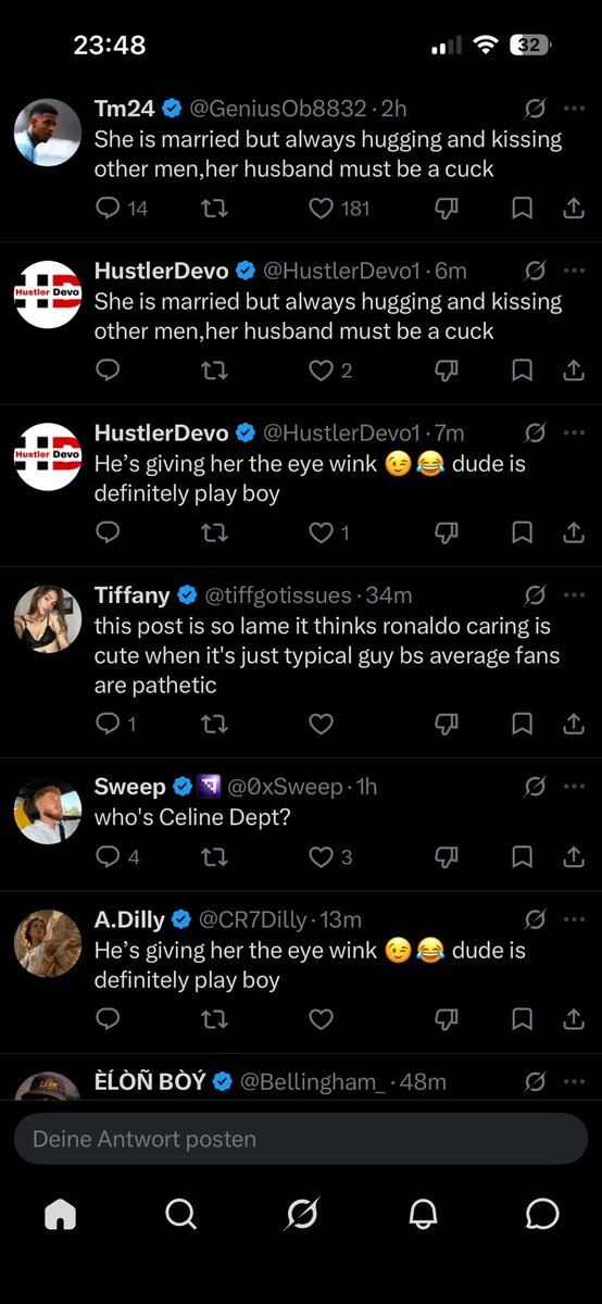 viertelpfunder's tweet photo. @HustlerDevo1 @totalcristiano Stealing 2 comments in on Frame. Have some shame https://t.co/hOXnQKb9d3