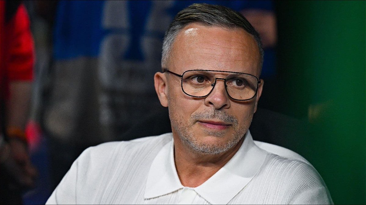 youssefamz13's tweet photo. Je ne sais pas si c’est une impression mais je trouve que Mohamed Ouahbi commence à montrer (discrètement) son exaspération face à certaines questions des médias. https://t.co/Q3BFXD8uaj