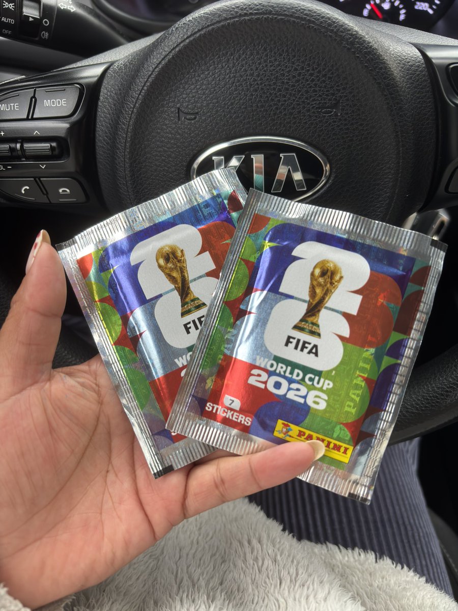 mpanws16's tweet photo. Le iba a comprar más pero ni las pega 😔 https://t.co/8YZsFFZCtQ