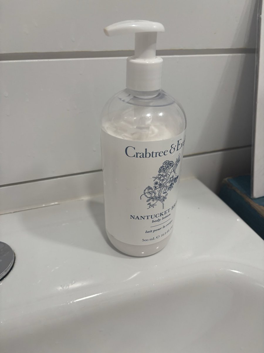HickDick123's tweet photo. Sorry ass soap https://t.co/VXwQ2jPX6L