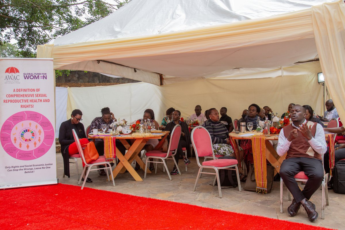woshuganda2023's tweet photo. WoSH participated in the Grassroots Power Assembly for SRHR @GrasPAS2026 organized by @awacuganda with support from @GlobalFundWomen. The assembly strengthened our commitment to advancing SRHR &amp; movement building.
@GlobalFundWomen 
@awacuganda 
@hrapf_uganda 
@dynamic_doctors https://t.co/0vIHEI9guu