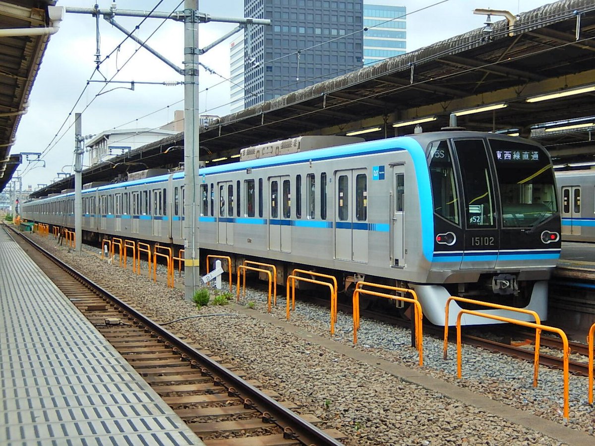 e6red7's tweet photo. 東京メトロ15000系
2015.7.4
#東京メトロ
#東西線
#撮り鉄
#鉄道写真
#鉄道好きな人と繋がりたい
#写真好きな人と繋がりたい 
#写真撮ってる人と繋がりたい 
#カメラ男子
#カメラ好きな人と繫がりたい https://t.co/P8GdCoMywo