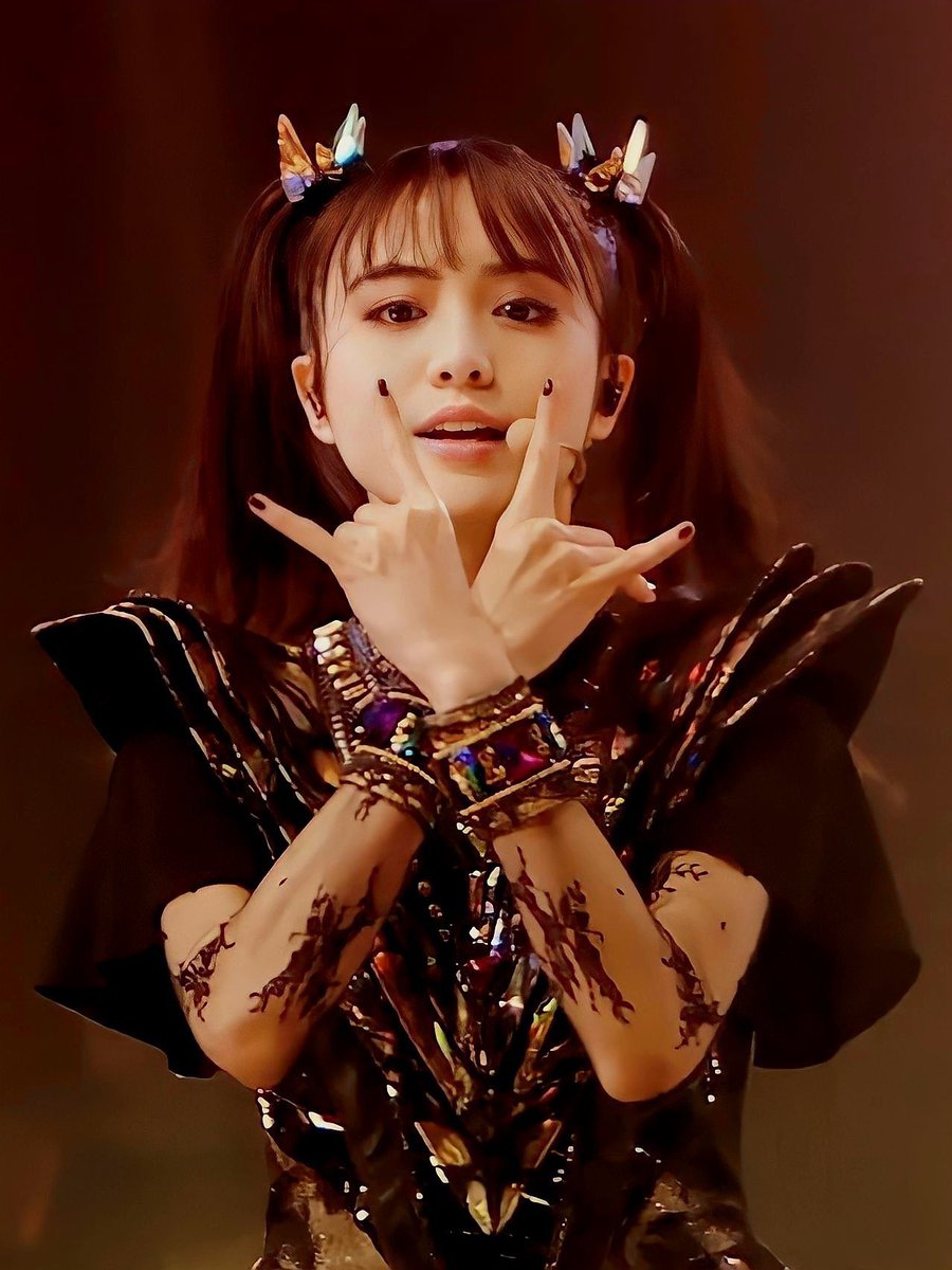 matzmy_mac's tweet photo. MEGA HAPPY 27th BIRTHDAY MOAMETAL!! https://t.co/mxJ3JG10yz