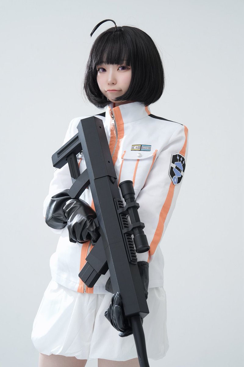 Kori_ghiaccio's tweet photo. # 同じキャラですが異なる装備の姿を晒す見た人もやる https://t.co/kG3aBRVf7V