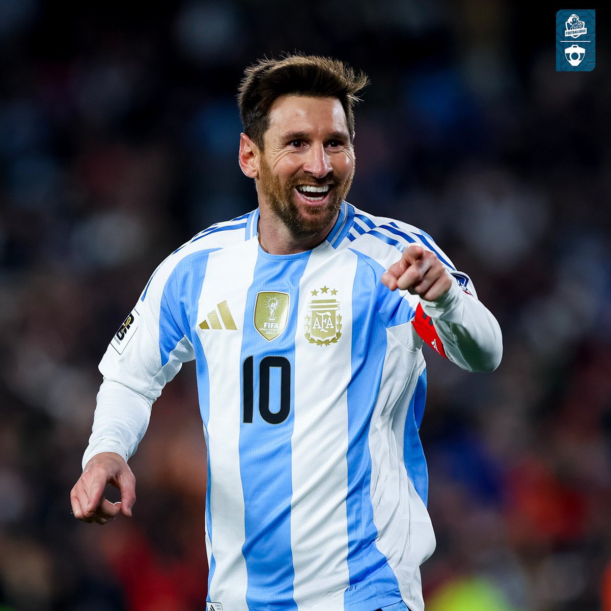 Footballogue's tweet photo. 9 PASSES DECISIVES POUR LIONEL MESSI EN COUPE DU MONDE, IL ÉGALE LE RECORD !!!! 🐐🇦🇷

Tout passe par lui, c’est lui qui DÉCIDE DE TOUT !!!! https://t.co/XCdYnjTMZ6