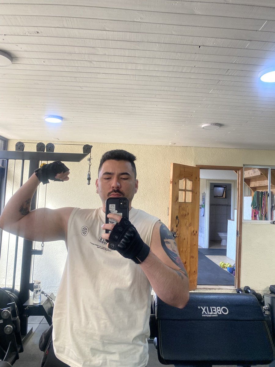 Dantearma's tweet photo. 💪🏻🏋🏻 https://t.co/UNASCyiXsw