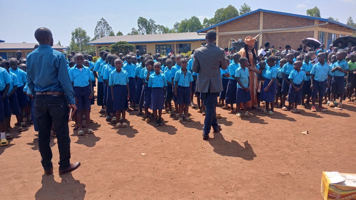 Migongogs's tweet photo. Nonaha GS Migongo/TSS kuwa 03/07/2026, hatanzwe indangamanota ndetse hanahembwa abanyeshuri bitwaye neza bagahiga abandi mumanota. @HABIMANAPHENIAS , @nyarubuye_s , @KireheDistrict , @NESA_Rwanda , @REBRwanda https://t.co/r6ABXAPCqO