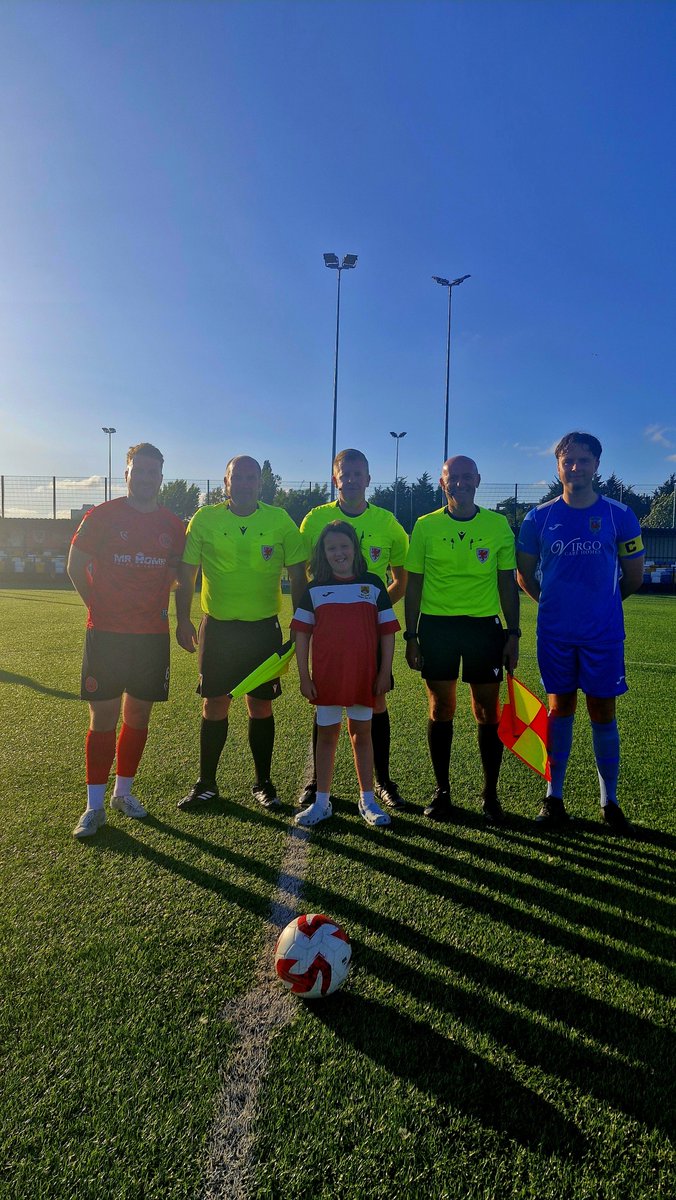 ChrisJenki18199's tweet photo. Pre-Season Friendly 
@oceanparkarena1
@CaerauElyFC vs @croesyafc 

#ONerthINerth @CymruLeagues 
@CymruPitchside @danjdavies 
@FutbologyWales @AllWalesSport @cymru_sport @YClwbPelDroed https://t.co/v1LIj6xIyp