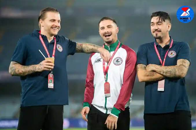 AjayKrishn50015's tweet photo. Australia's biggest weakness in this World Cup was in the striker department! 

Funny how Jason Cummings and Jamie Maclaren suddenly stopped being good enough after choosing to play in India! 

#Socceroos #WorldCup2026 #Indianfootball #FIFAWorldCup https://t.co/GDuKxSekbh