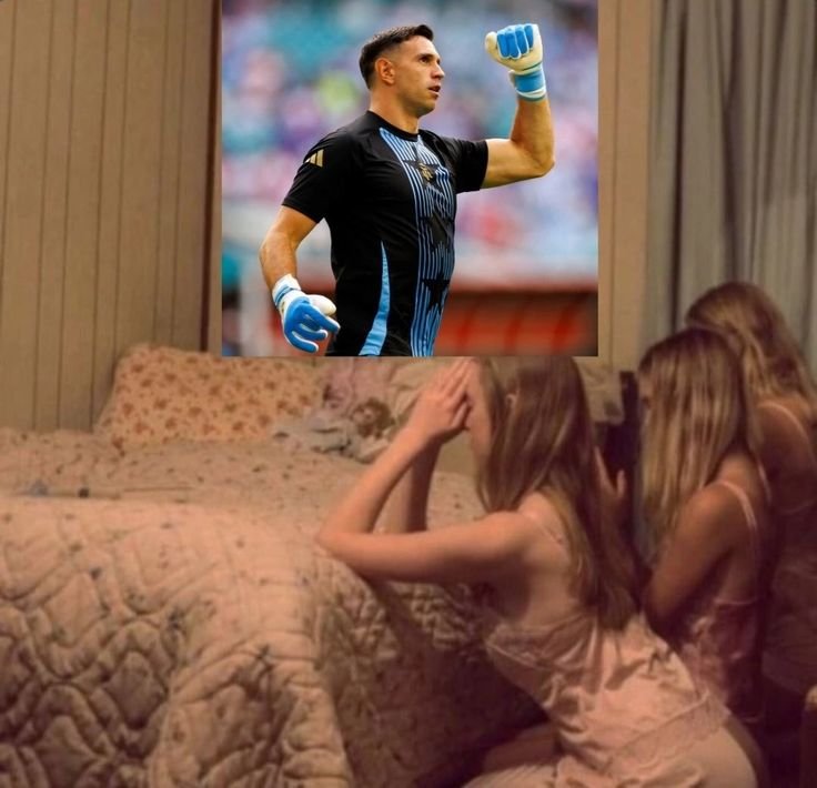kagstones's tweet photo. como me calienta el dibu con la banderita de argentina en el corte https://t.co/C7UgzLrpHy