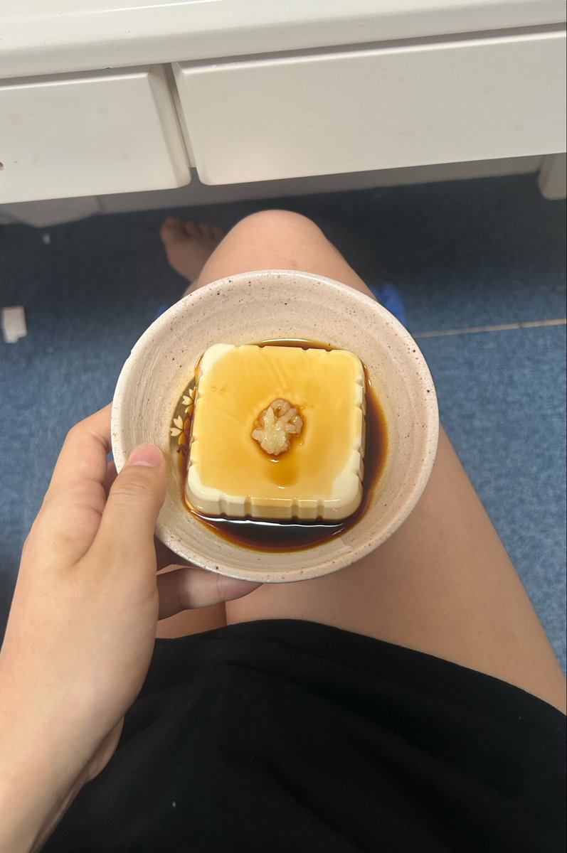 Ioooccm's tweet photo. 朝ごはん🎶お菓子の頻度なくしたい https://t.co/SmD0R97OA0