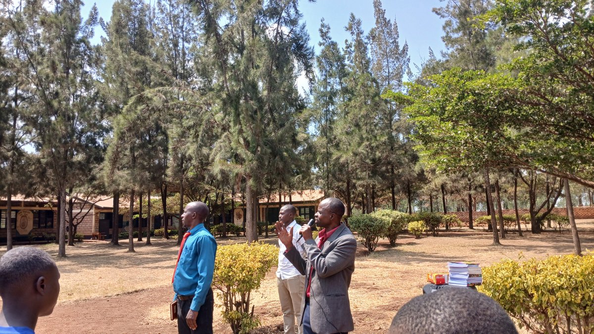 Migongogs's tweet photo. GS Migongo/TSS kuwa 03/07/2026, hatanzwe indangamanota ndetse hanahembwa abanyeshuri bitwaye neza bagahiga abandi mumanota. @HABIMANAPHENIAS , @nyarubuye_s , @KireheDistrict , @NESA_Rwanda , @REBRwanda https://t.co/RXeBiyct9g