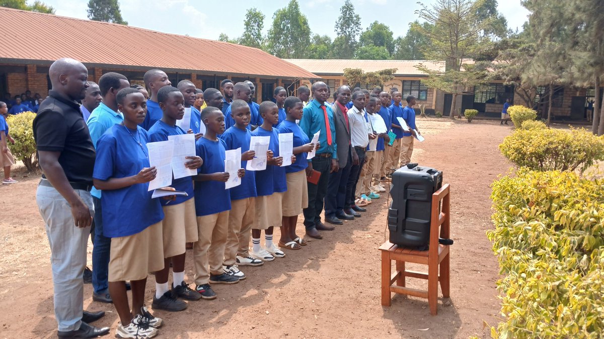 Migongogs's tweet photo. GS Migongo/TSS kuwa 03/07/2026, hatanzwe indangamanota ndetse hanahembwa abanyeshuri bitwaye neza bagahiga abandi mumanota. @HABIMANAPHENIAS , @nyarubuye_s , @KireheDistrict , @NESA_Rwanda , @REBRwanda https://t.co/RXeBiyct9g