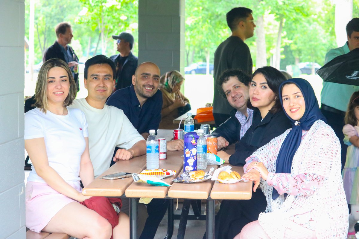 UofM_DFM's tweet photo. Residents, faculty, and staff came together during the Resident Welcome BBQ on June 29 to celebrate the start of a new academic year. We are excited to welcome new residents as they begin the next stage of their training and continue their journey in family medicine. https://t.co/OGcTYH1FFq
